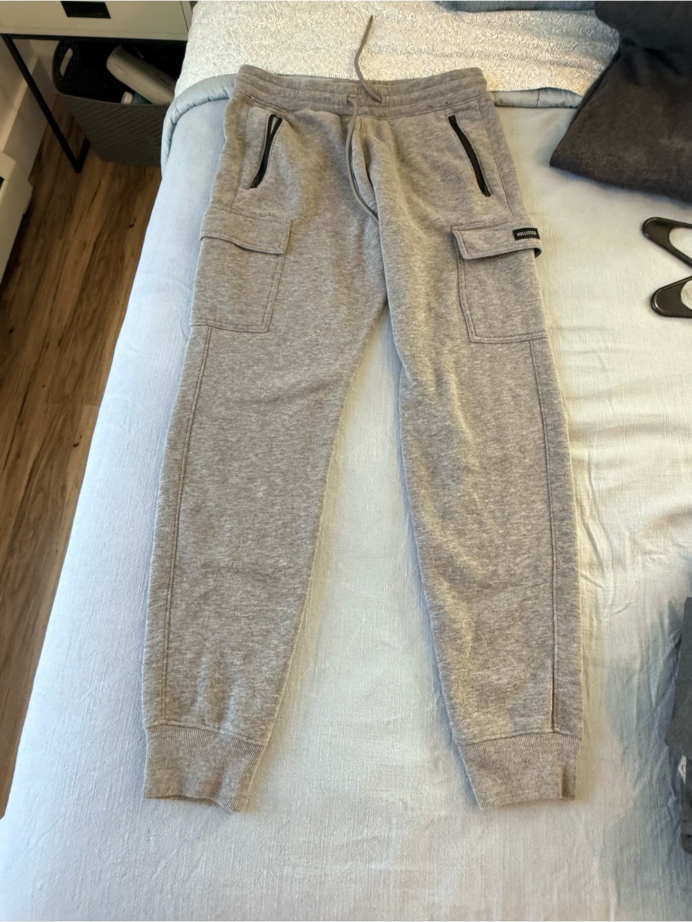 Hollister Gray Men’s Cargo Jogger Pants